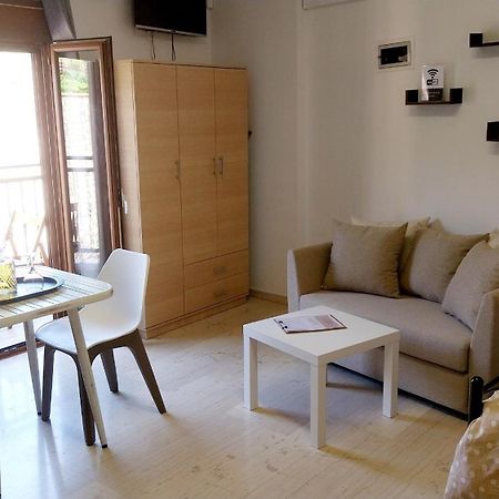 Super View Minimal Apartments Candia Esterno foto